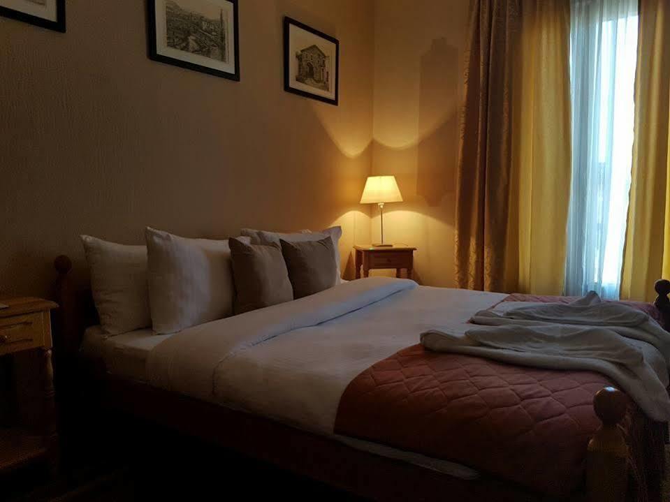 פודגוריצה Hotel Ideal מראה חיצוני תמונה