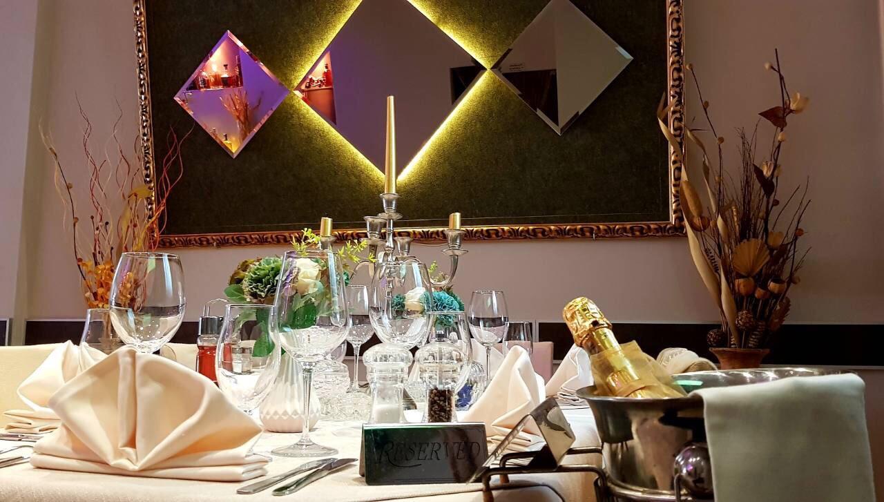 פודגוריצה Hotel Ideal מראה חיצוני תמונה