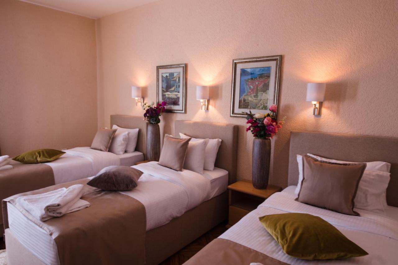 פודגוריצה Hotel Ideal מראה חיצוני תמונה